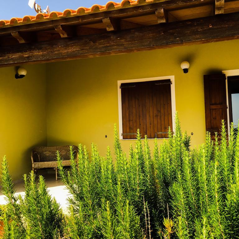 Majori Villa Fluminimaggiore Exterior foto